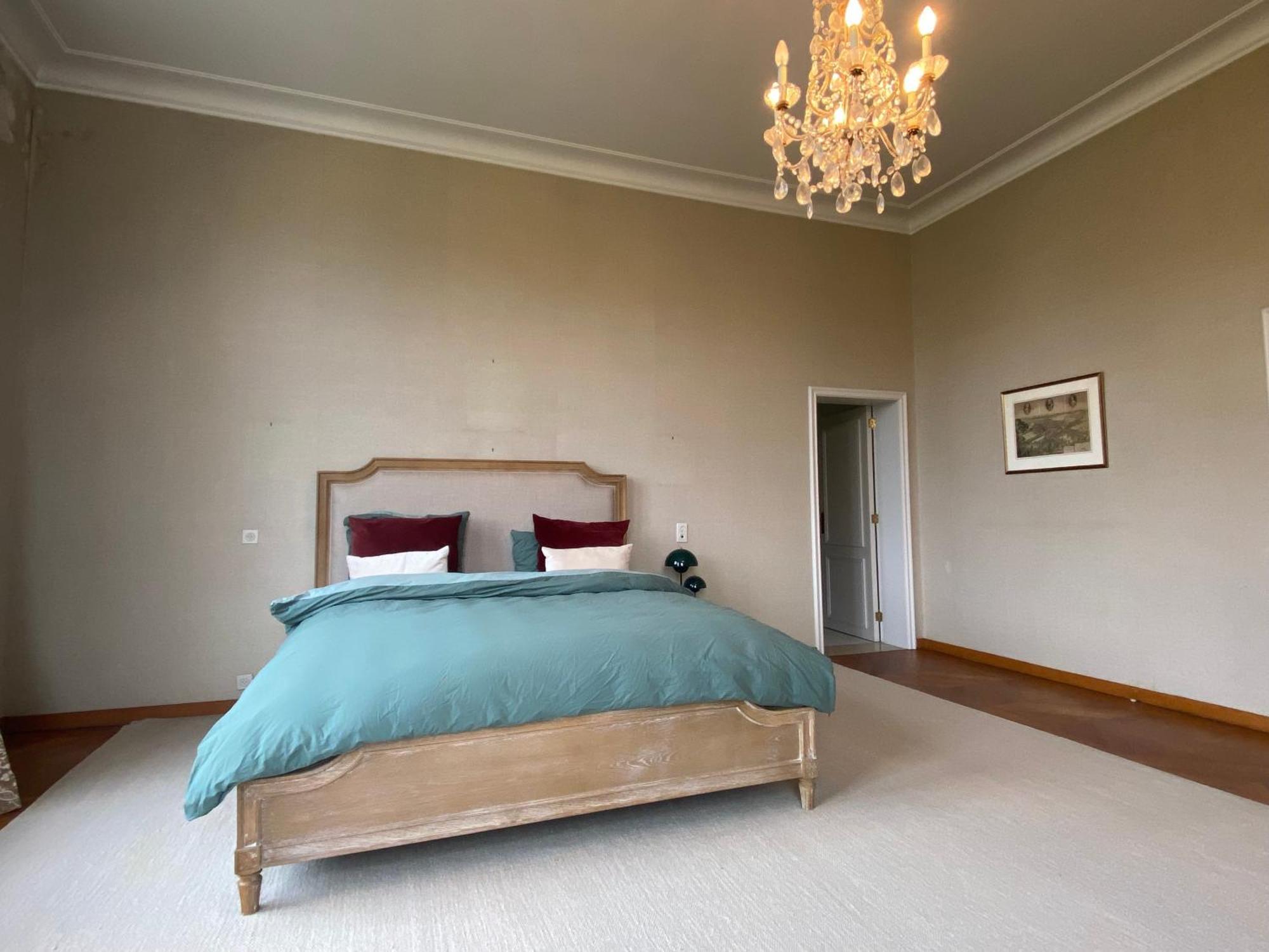 B&B Kasteel Den Tip 阿伦东克 外观 照片