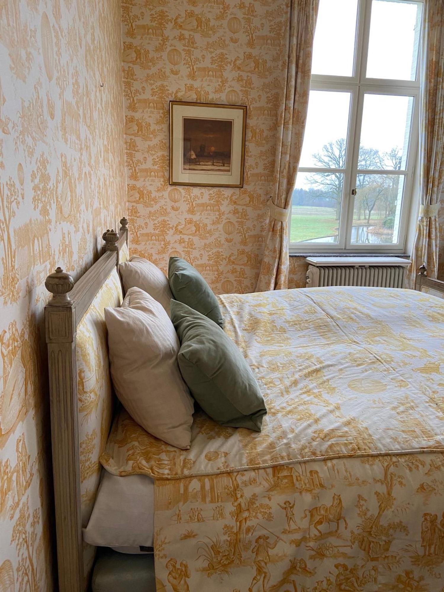 B&B Kasteel Den Tip 阿伦东克 外观 照片