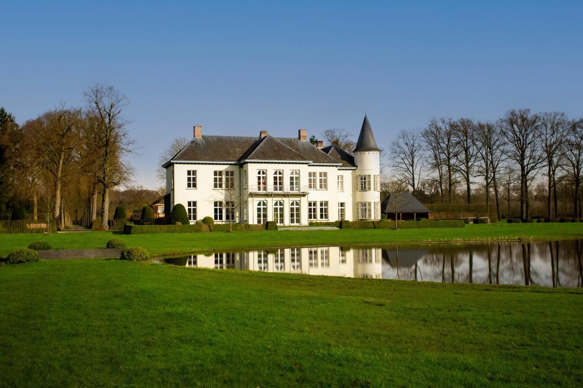 B&B Kasteel Den Tip 阿伦东克 外观 照片