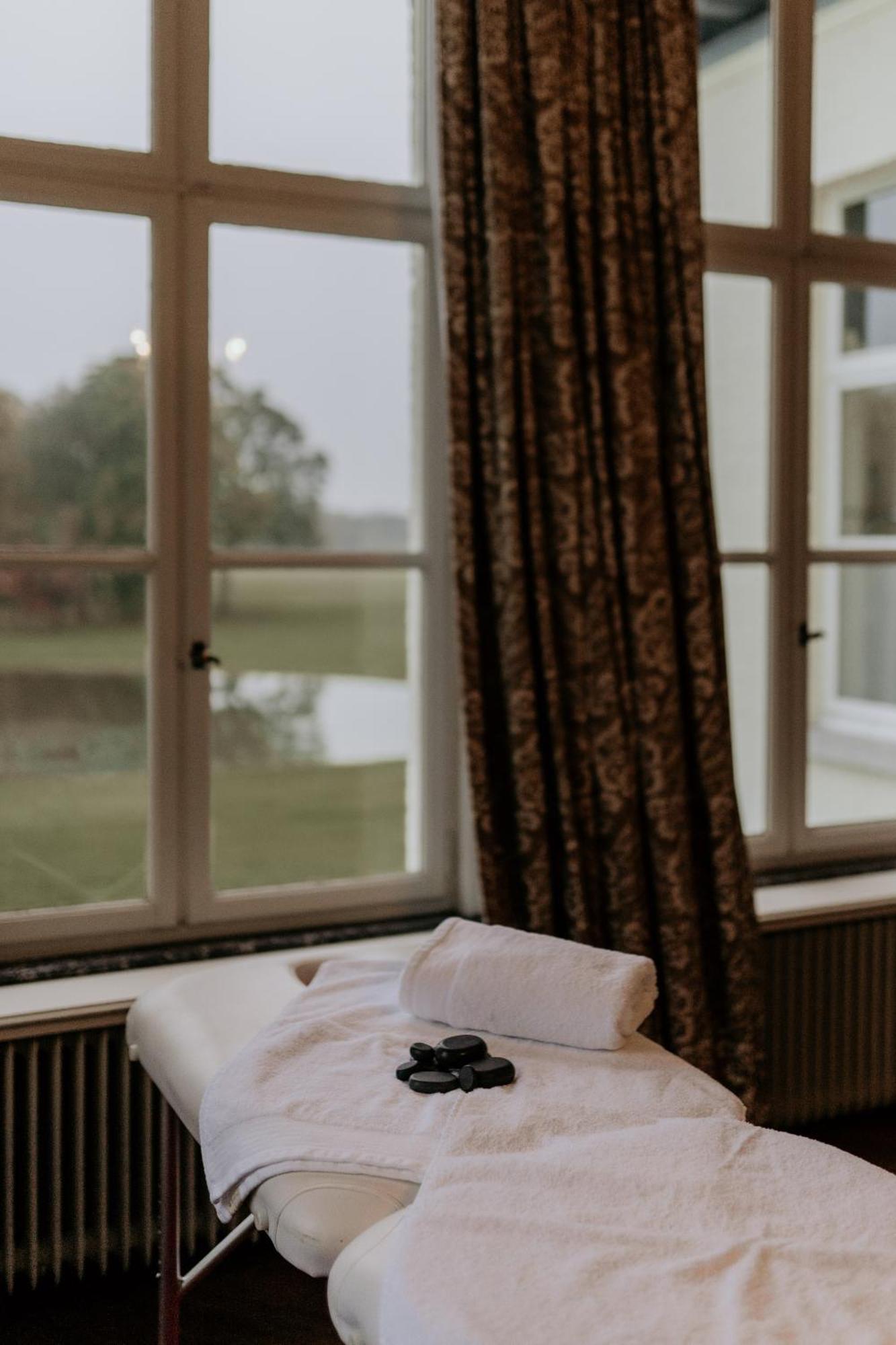 B&B Kasteel Den Tip 阿伦东克 外观 照片