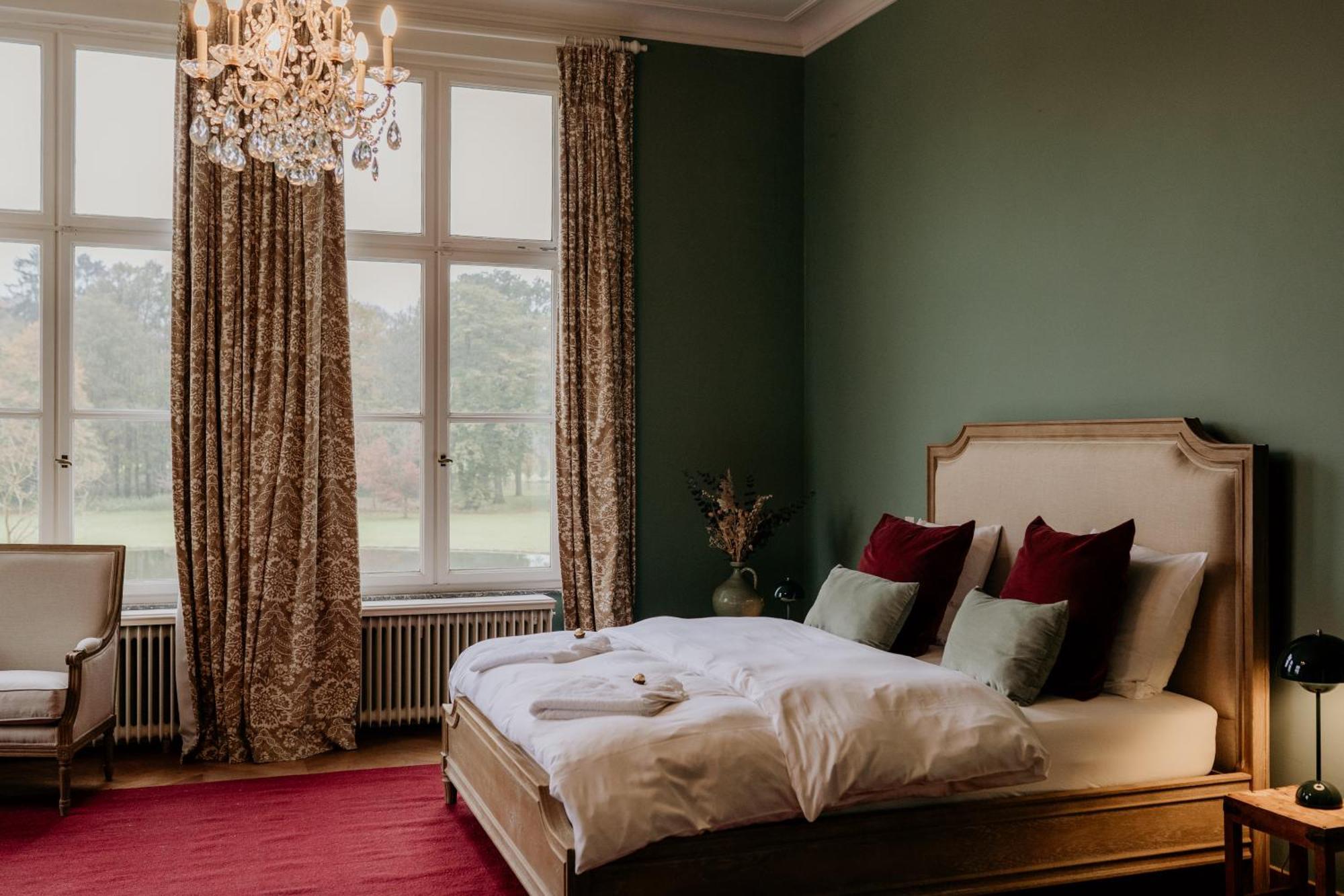 B&B Kasteel Den Tip 阿伦东克 外观 照片