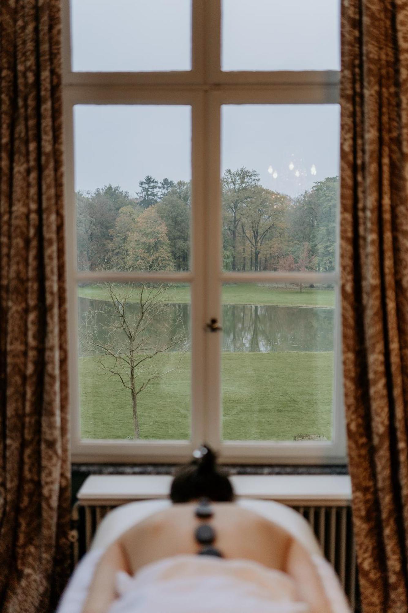 B&B Kasteel Den Tip 阿伦东克 外观 照片