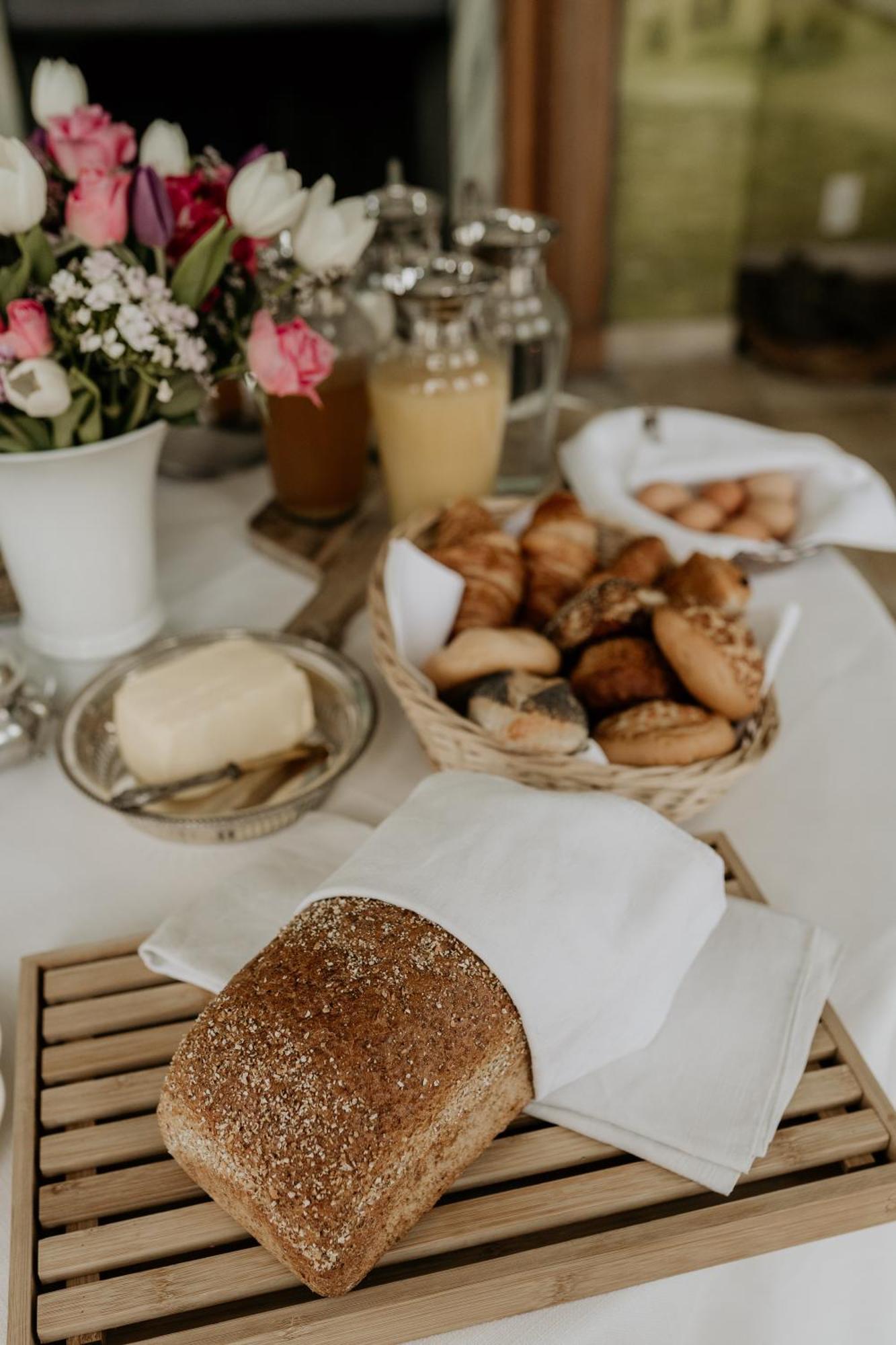 B&B Kasteel Den Tip 阿伦东克 外观 照片